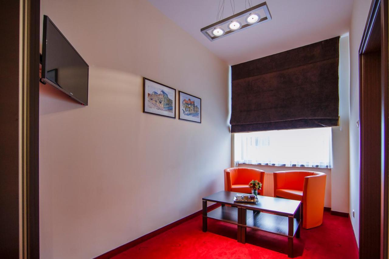 Boutique Hotel's Ii Rewolucji Aparthotel 2*